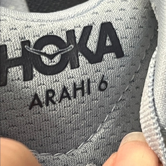 Hoka Women's Arahi 6 Athletic Shoes - Picture 9 of 12